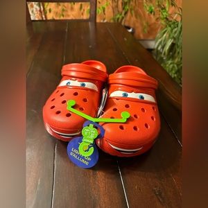 NWT Crocs Lightning McQueen light up clogs